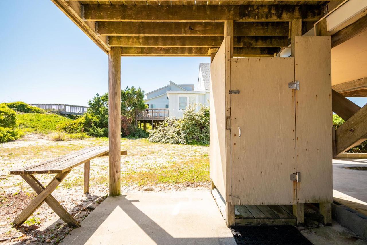 Katie Lou'S Place By Oak Island Accommodations Caswell Beach 外观 照片